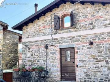 f48c9704-bdc7-530c-c1c5-a5d4994e36d8