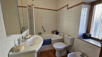 821ecc34-389f-aff3-0912-25599366119b