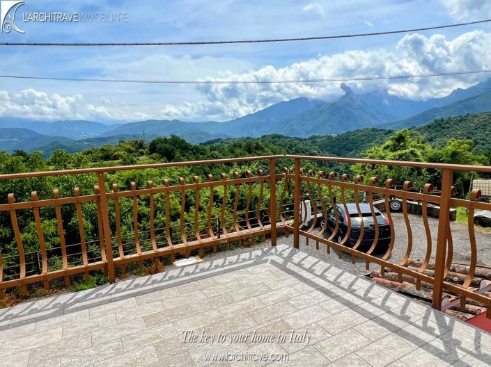 Image No.10-5 Bed House for sale