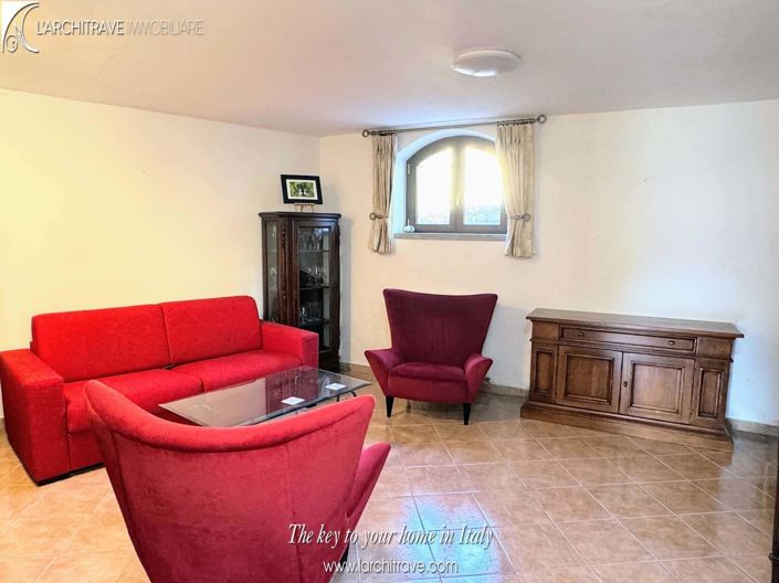 Image No.10-2 Bed House for sale