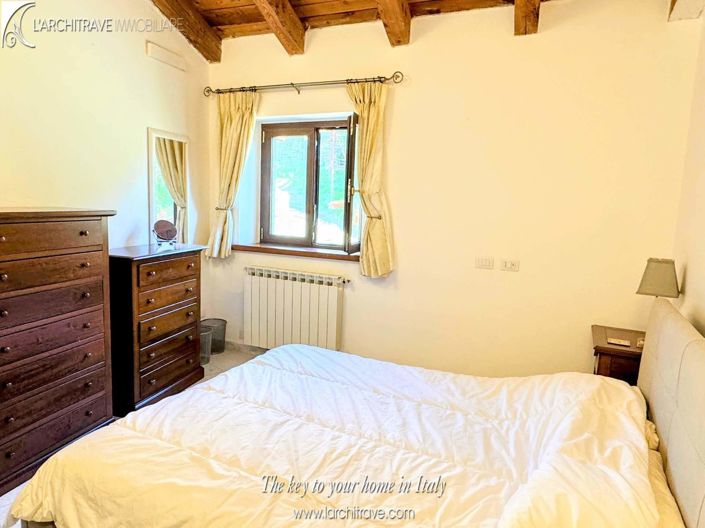 Image No.14-2 Bed House for sale