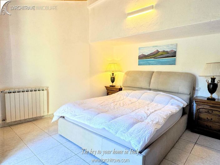 Image No.7-2 Bed House for sale