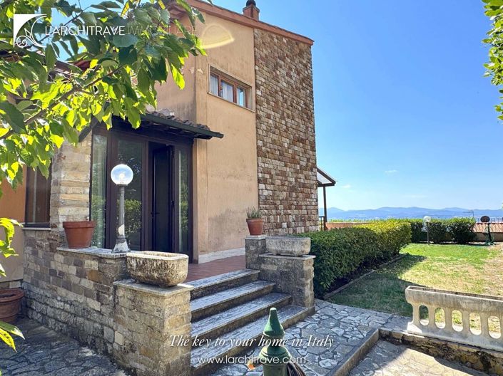 Image No.34-4 Bed Villa for sale