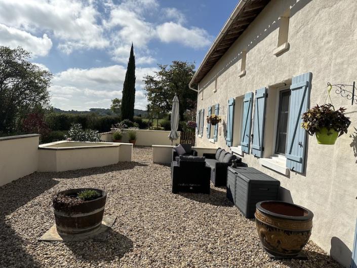 Image No.9-5 Bed Country House for sale