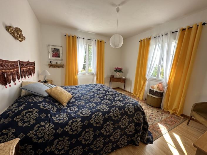 Image No.10-5 Bed Country House for sale