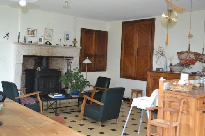 Image No.2-4 Bed Country House for sale