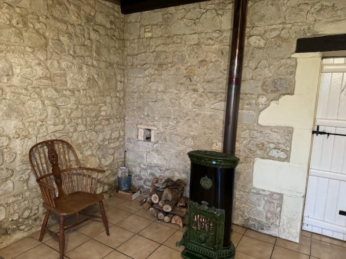 Image No.9-2 Bed Farmhouse for sale