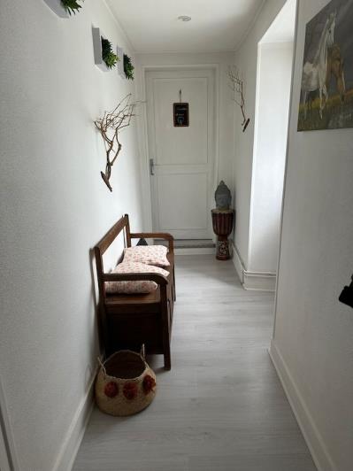 Image No.6-3 Bed House for sale