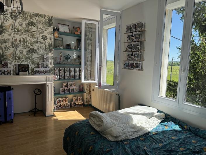 Image No.7-5 Bed Country House for sale