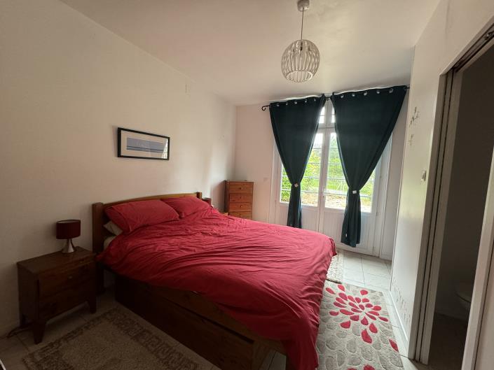 Image No.11-15 Bed Country House for sale