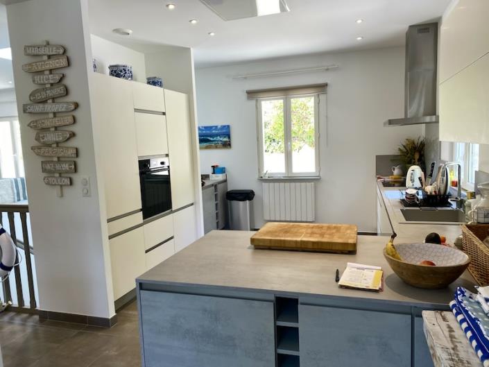 Image No.6-5 Bed Villa / Detached for sale