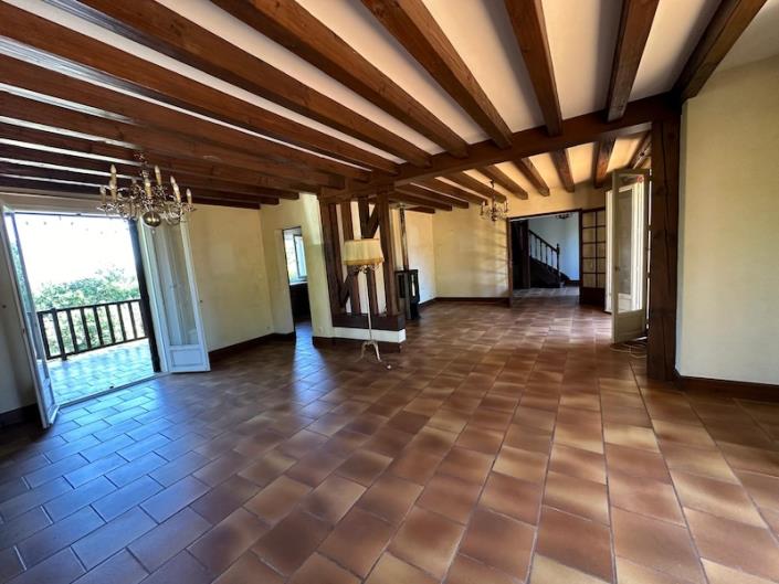 Image No.6-4 Bed Country House for sale