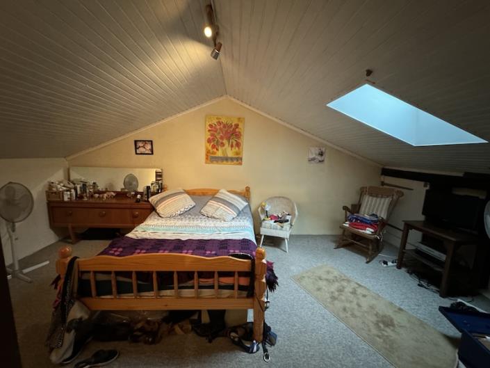 Image No.6-3 Bed House for sale