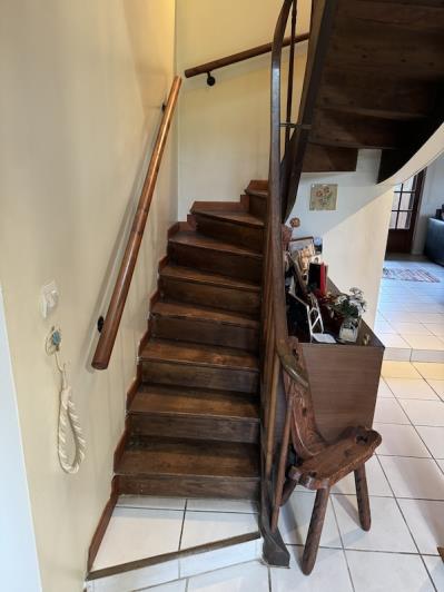 Image No.10-3 Bed House for sale