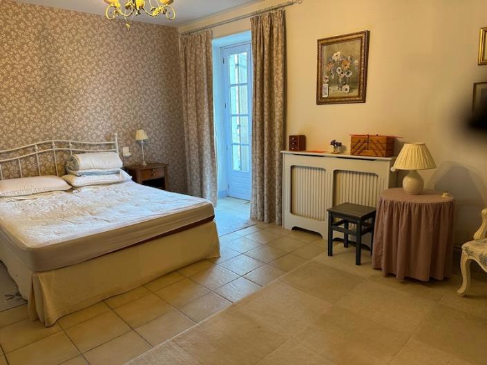 Image No.9-5 Bed Country House for sale