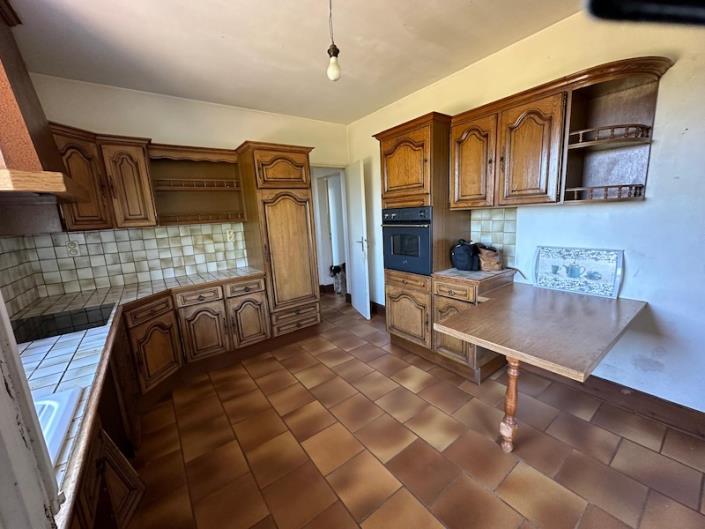 Image No.9-4 Bed House for sale