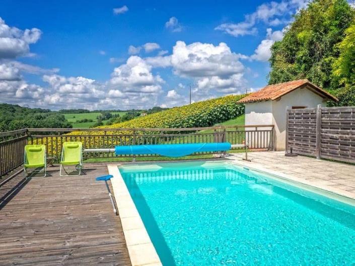 Image No.8-2 Bed Country House for sale