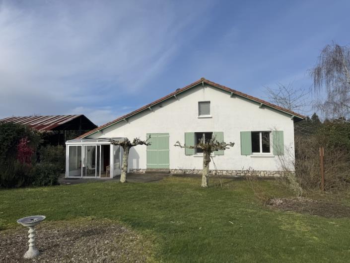 Image No.1-5 Bed Country House for sale
