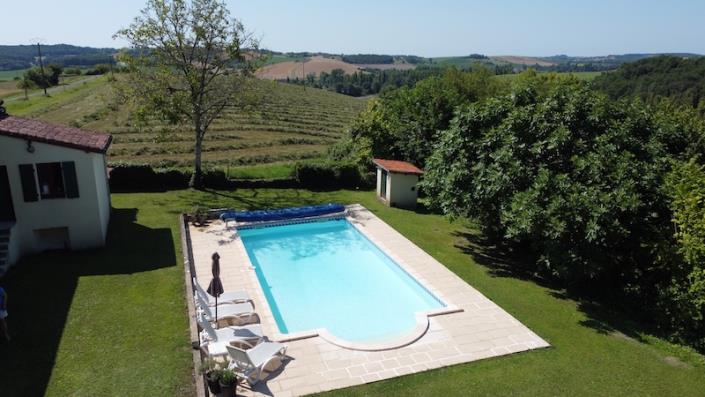 Image No.2-4 Bed Country Property for sale