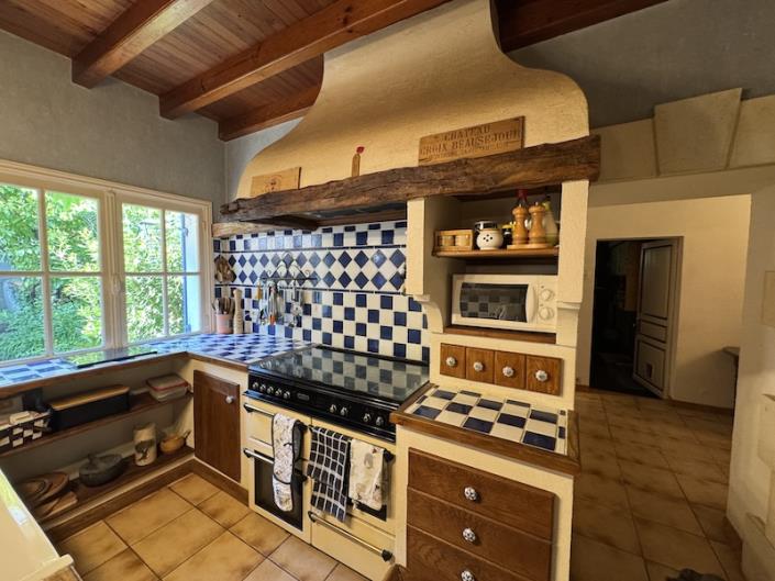 Image No.5-4 Bed Country House for sale