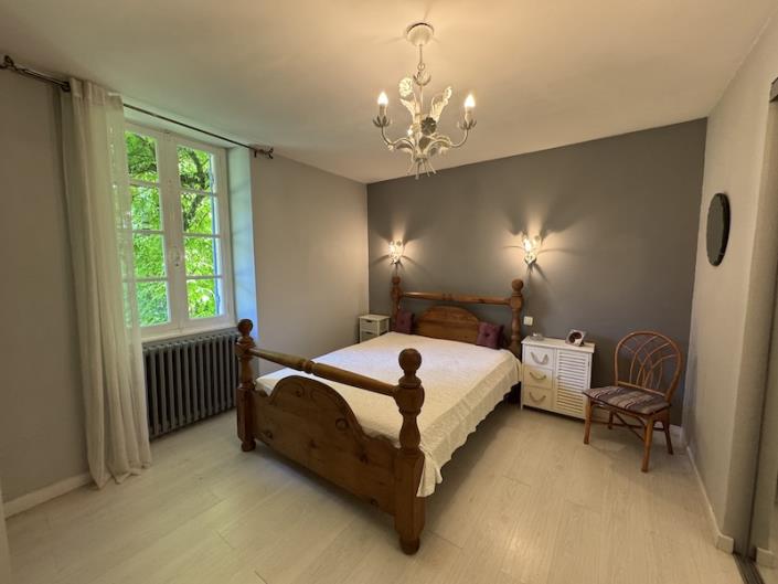 Image No.7-4 Bed Country House for sale