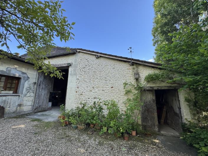 Image No.11-4 Bed Country House for sale