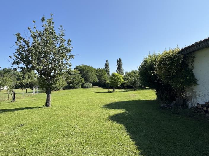 Image No.11-4 Bed Country House for sale