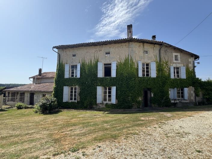 Image No.1-4 Bed Country House for sale