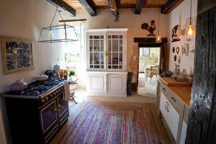 Image No.11-2 Bed Country Property for sale