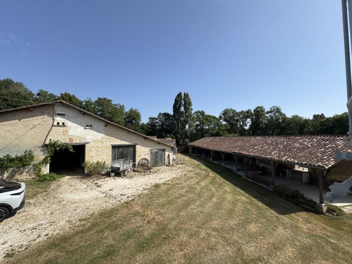 Image No.12-4 Bed House for sale