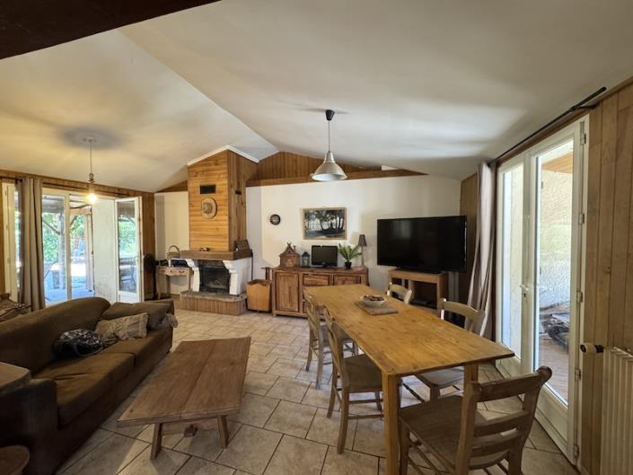 Image No.5-3 Bed House for sale