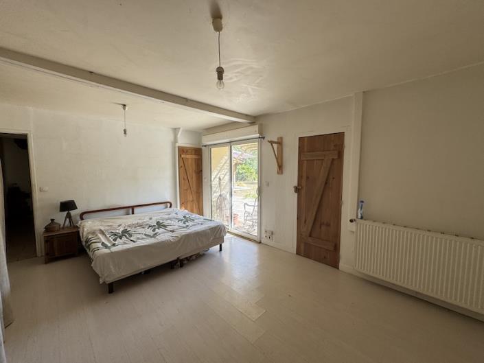 Image No.6-3 Bed House for sale