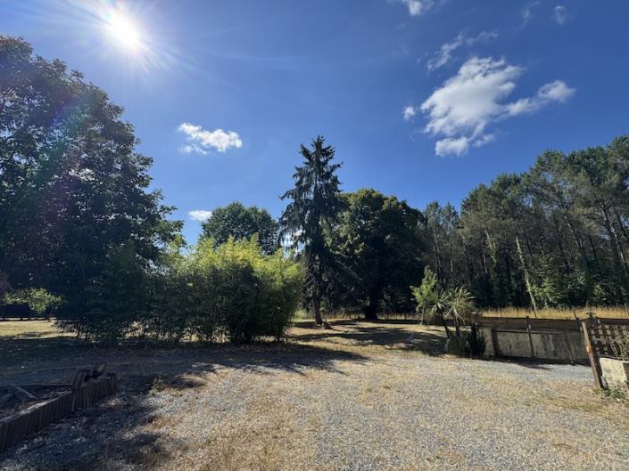 Image No.9-3 Bed House for sale