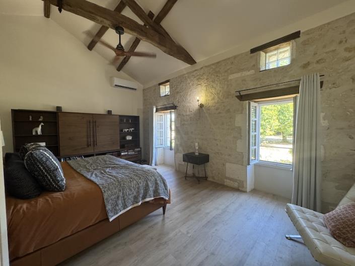 Image No.8-7 Bed Country House for sale