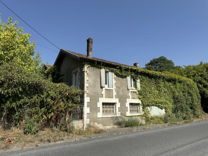 Image No.1-3 Bed House for sale