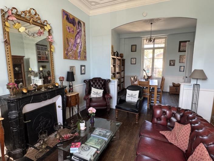 Image No.5-6 Bed House for sale