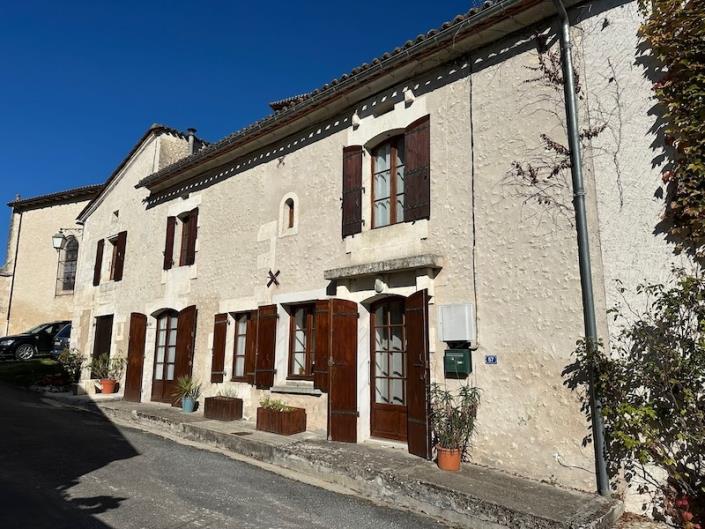 Image No.1-3 Bed Village House for sale