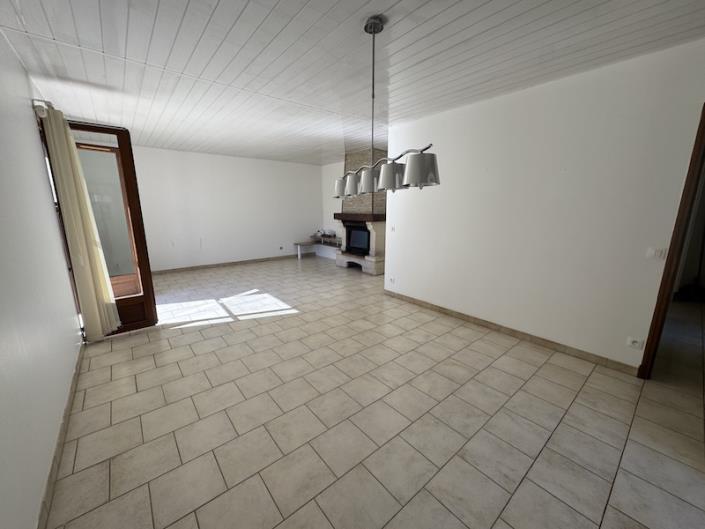 Image No.3-3 Bed Bungalow for sale