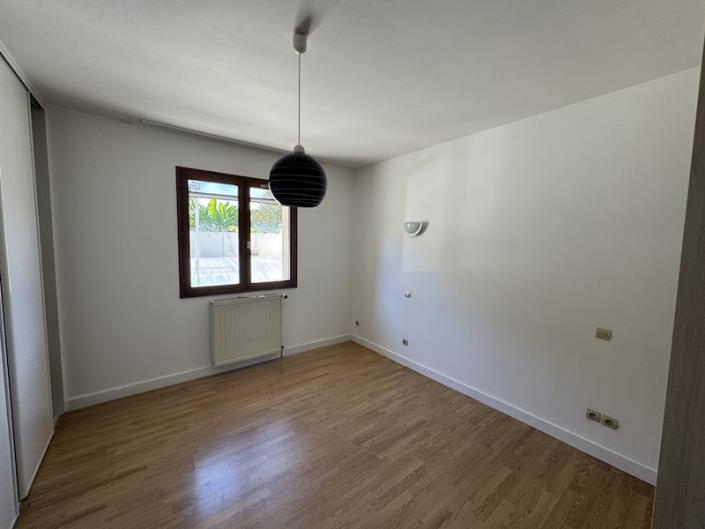 Image No.8-3 Bed Bungalow for sale