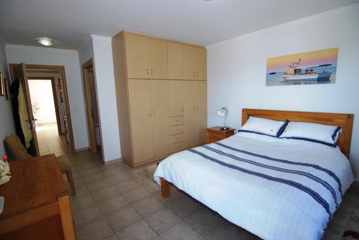 Image No.13-2 Bed Villa / Detached for sale