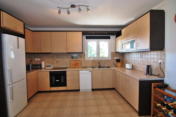 Image No.9-2 Bed Villa / Detached for sale