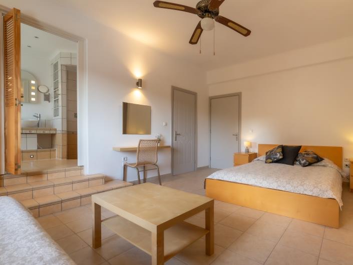 Image No.10-6 Bed Villa for sale