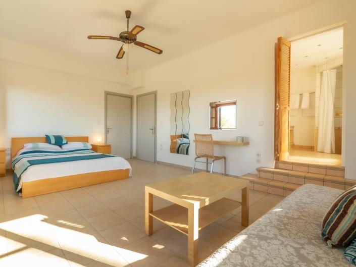 Image No.12-6 Bed Villa for sale