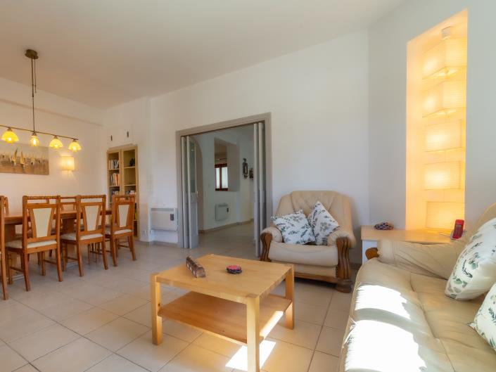 Image No.27-6 Bed Villa for sale