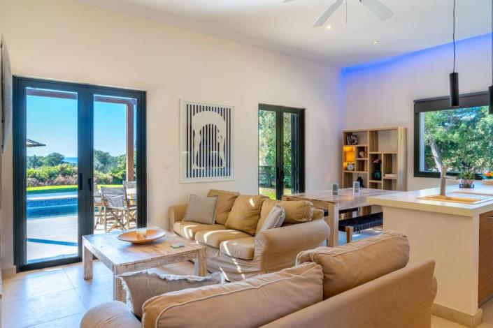 Image No.31-3 Bed Villa for sale