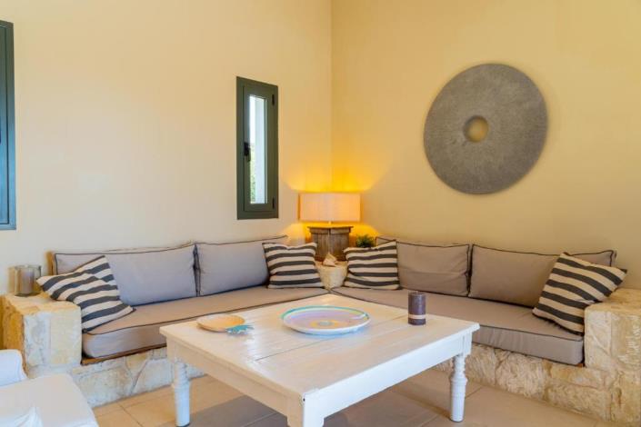 Image No.3-2 Bed Villa for sale