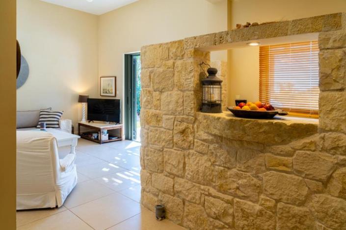 Image No.11-2 Bed Villa for sale