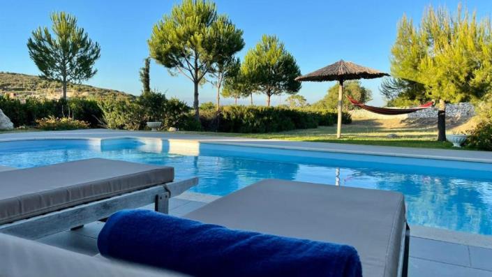 Image No.15-2 Bed Villa for sale