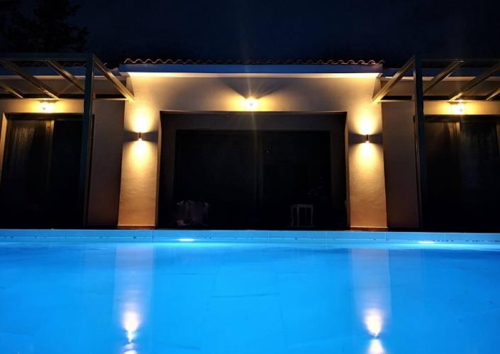 Image No.17-2 Bed Villa for sale