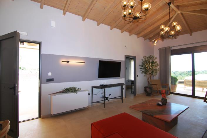 Image No.3-2 Bed Villa for sale